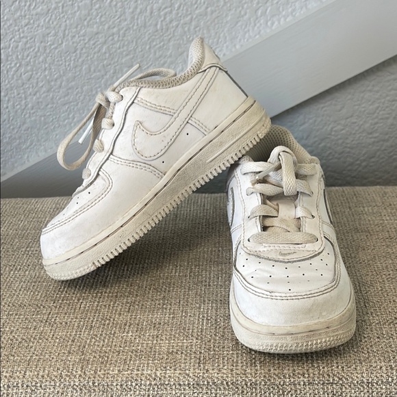 Nike Boys Air Force 1 Trainers White/White-white 10.5 Little Kid